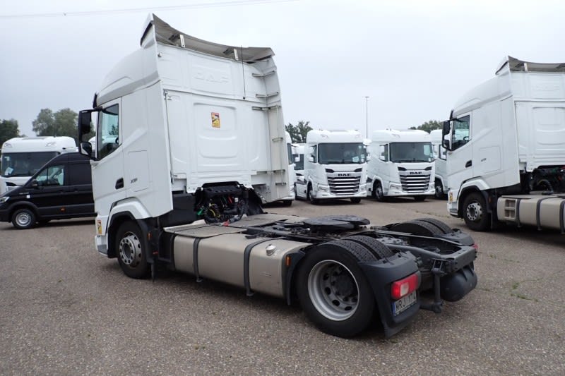 DAF XFn 480 FT 4X2 LOW DECK null