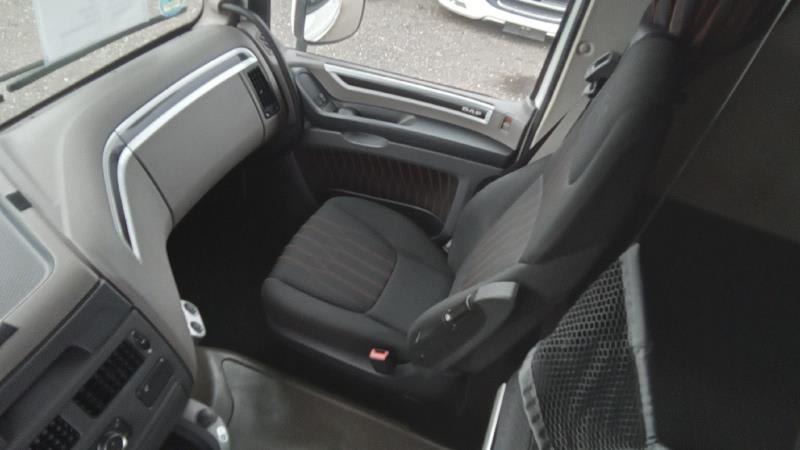 DAF XF 480 FT 4X2 LOW DECK null