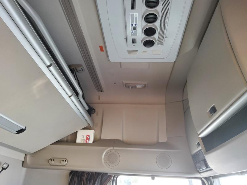 DAF XF 480 FAN 6X2 N null
