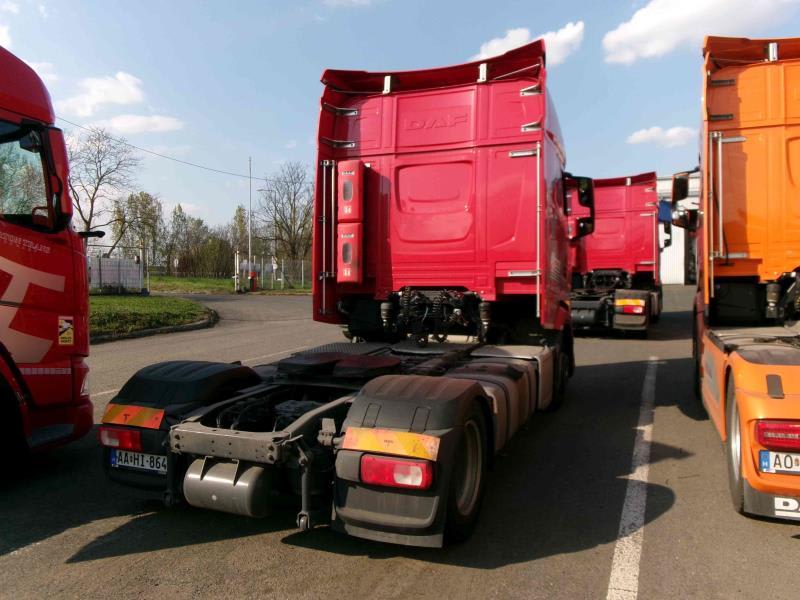 DAF XG 480 FT 4X2 LOW DECK null