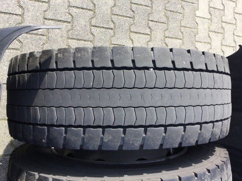 DAF XF 480 FT 4X2 LOW DECK null