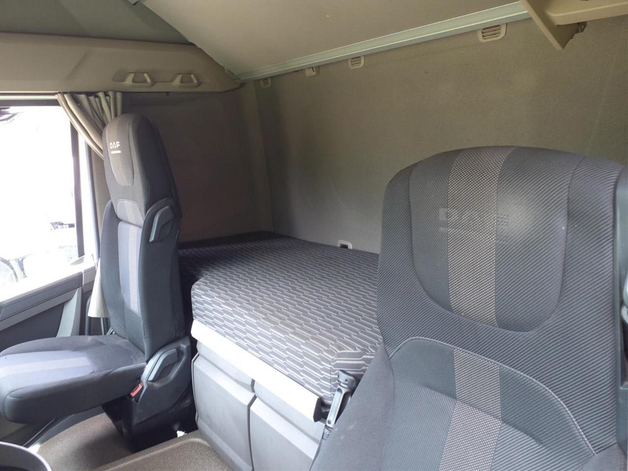 DAF XFn 480 FT 4X2 null