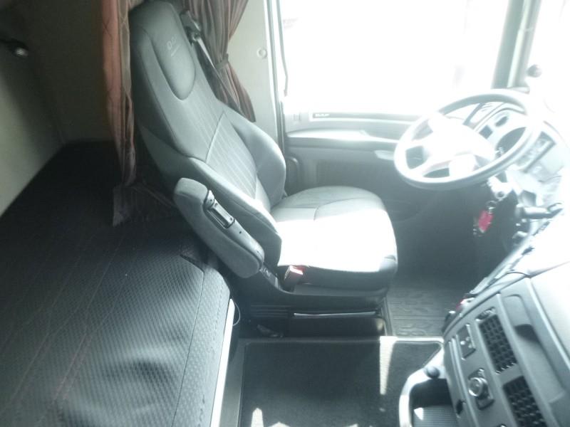 DAF XF 480 FTP 6X2 P null