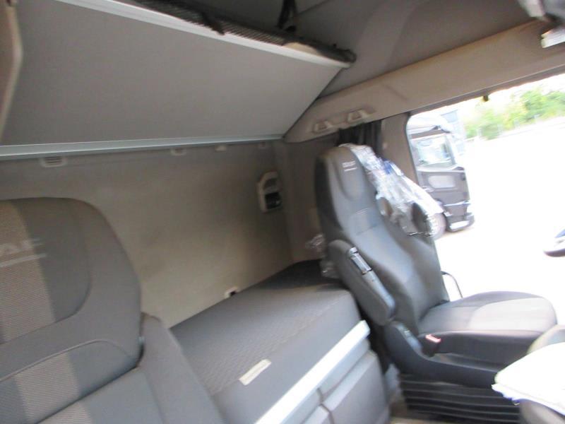 DAF XFn 480 FT 4X2 LOW DECK null