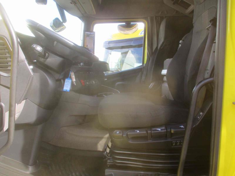 DAF XFn 480 FT 4X2 LOW DECK null