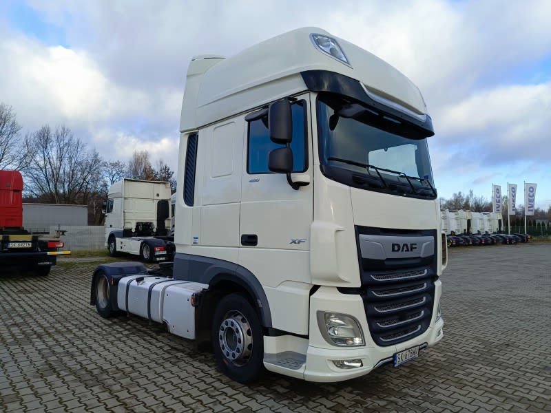 DAF XF 480 FT 4X2 LOW DECK null