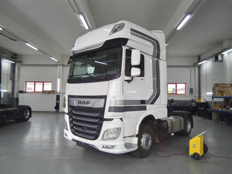 DAF XF 480 FT 4X2 LOW DECK null