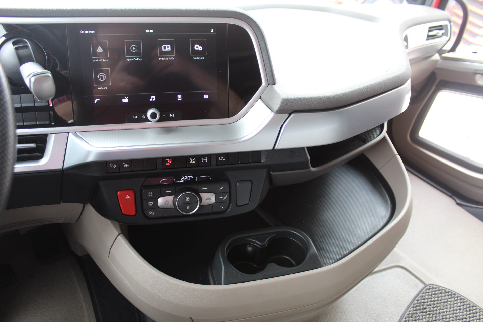 DAF XG 480 FT 4X2 LOW DECK null