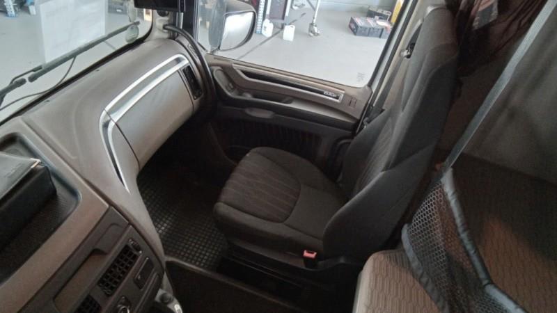 DAF XF 480 FT 4X2 LOW DECK null