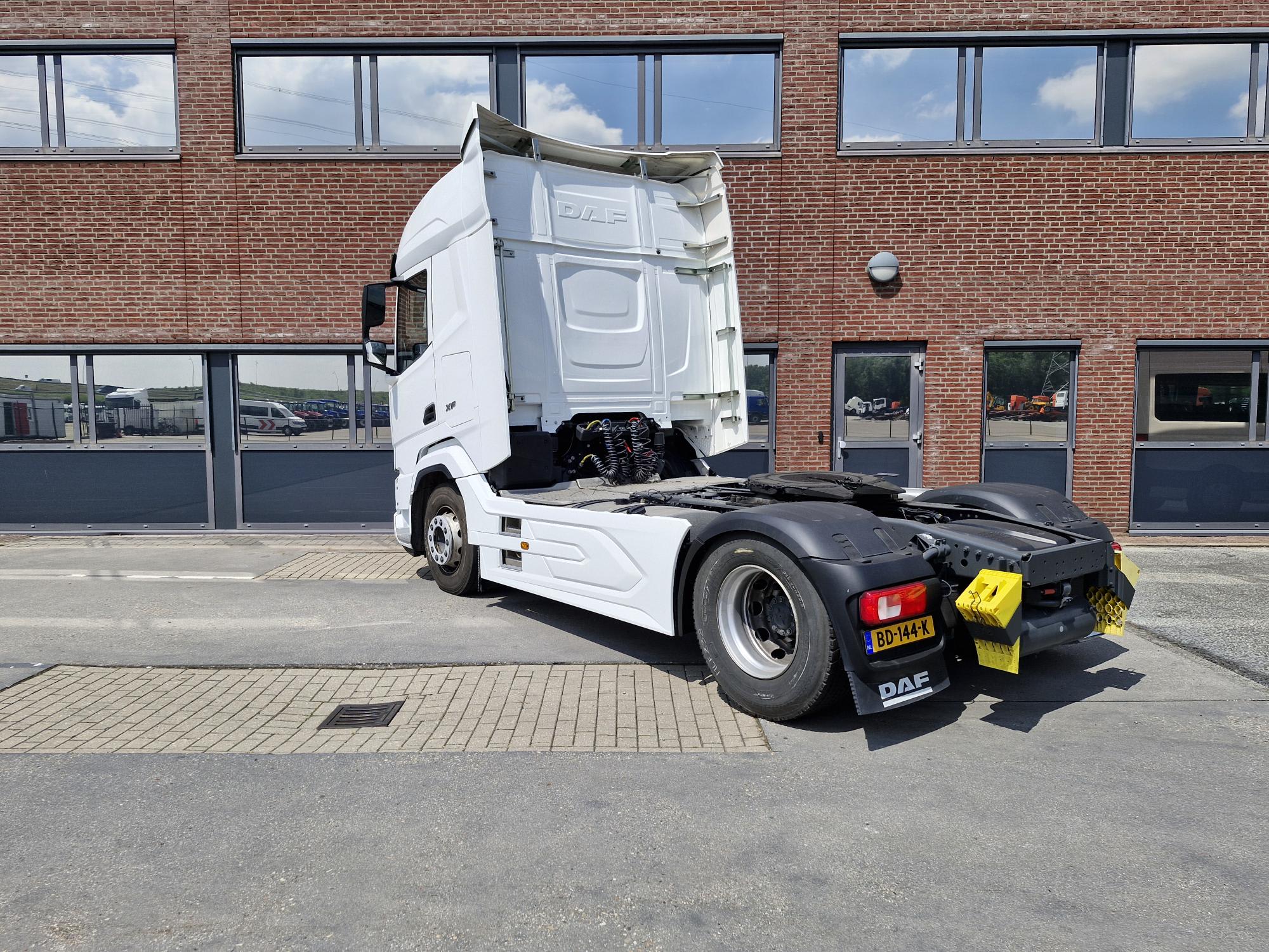 DAF XFn 480 FT 4X2 null