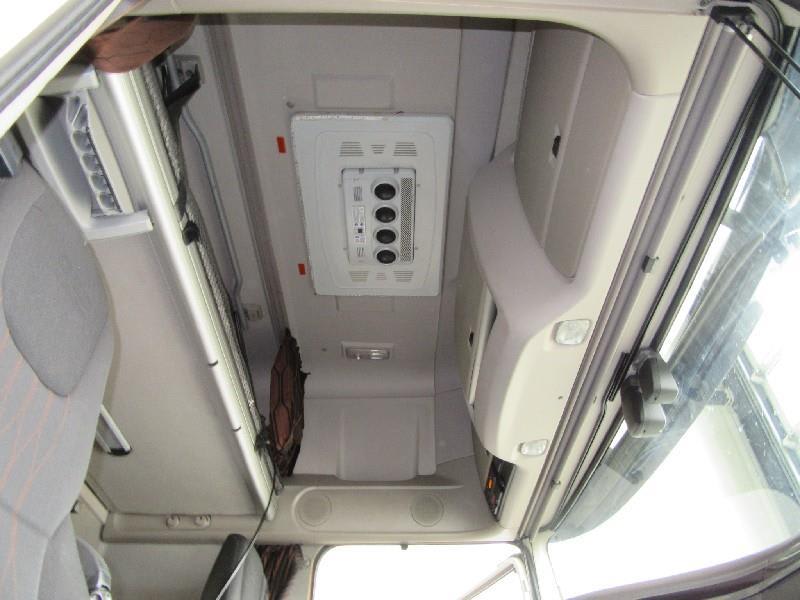 DAF XF 480 FT 4X2 LOW DECK null