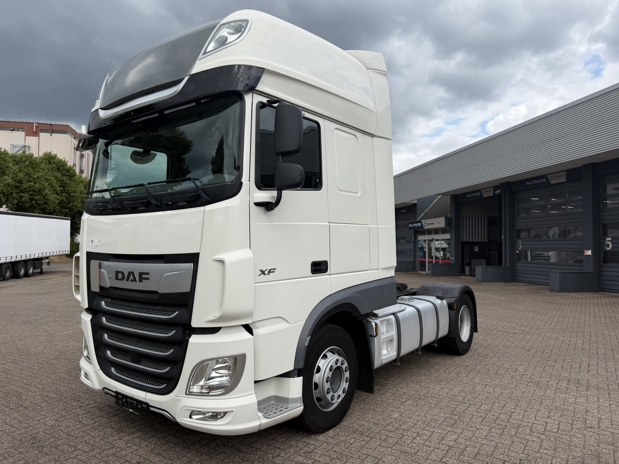 DAF XF 450 FT 4X2 null