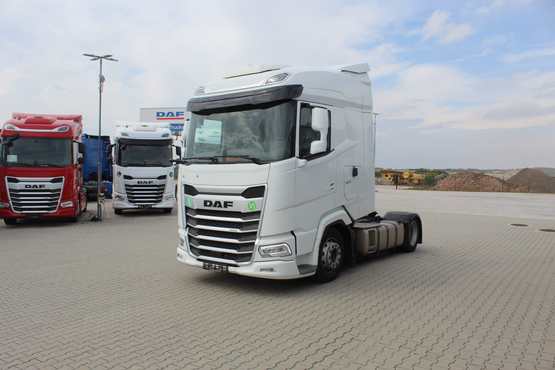 DAF XG 480 FT 4X2 LOW DECK null