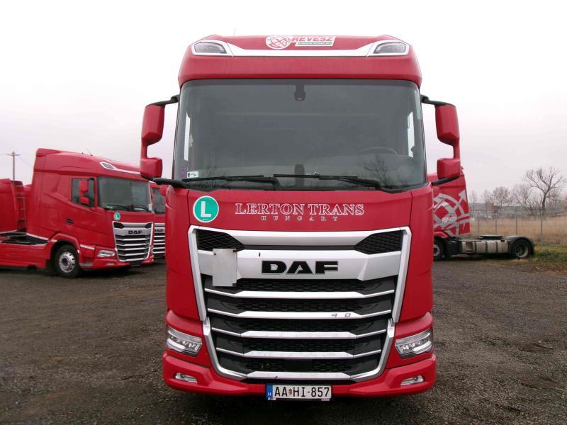 DAF XG 480 FT 4X2 LOW DECK null