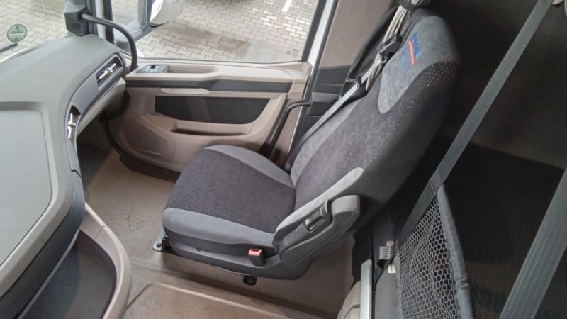 DAF XG 480 FT 4X2 LOW DECK null