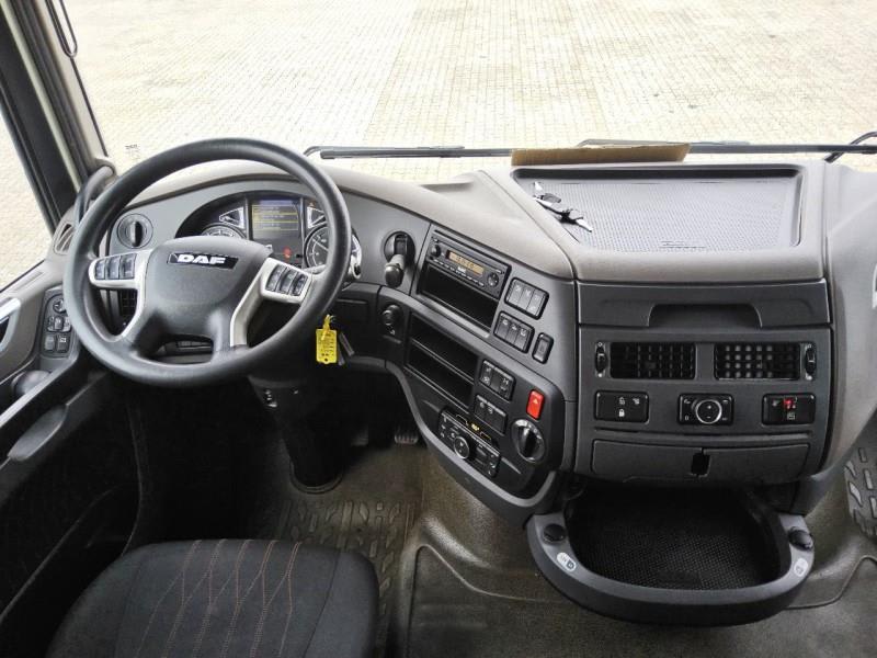 DAF XF 480 FAR 6X2 R null