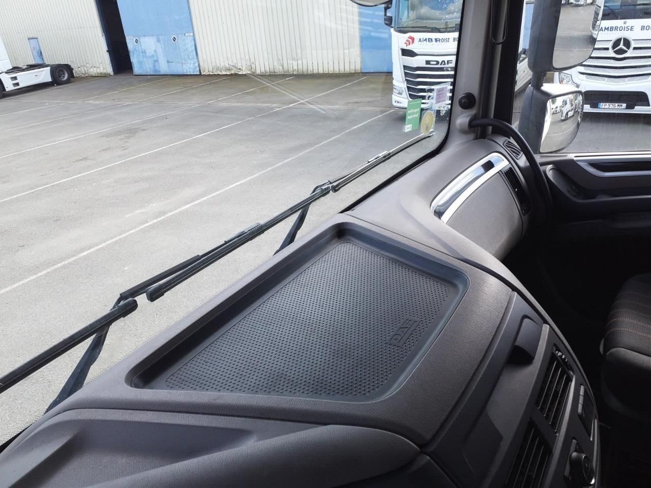 DAF XF 480 FT 4X2 null