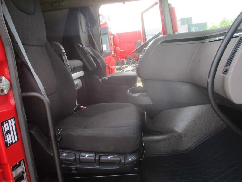 DAF XF 480 FT 4X2 LOW DECK null