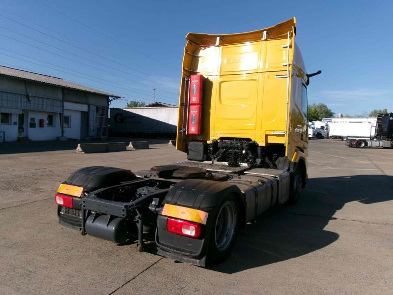 DAF XFn 480 FT 4X2 LOW DECK null