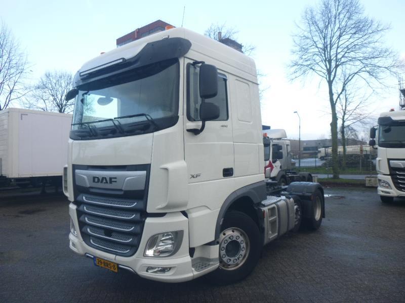 DAF XF 480 FTP 6X2 P null