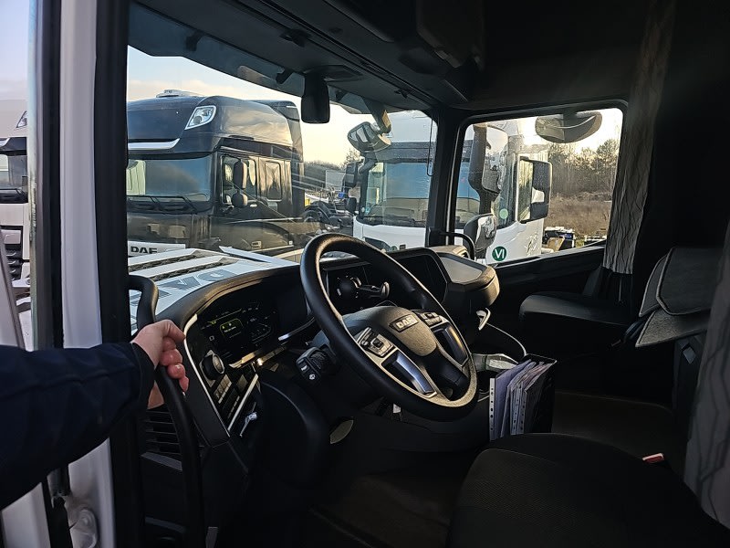 DAF XFn 480 FT 4X2 null