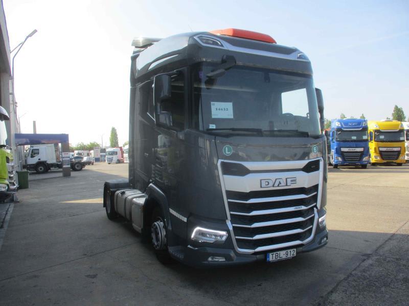 DAF XG 480 FT 4X2 LOW DECK null