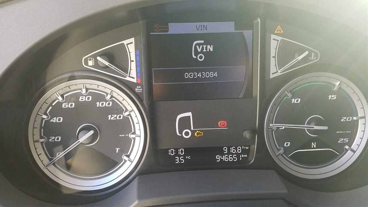 DAF XF 480 FA 4X2 LOW DECK null