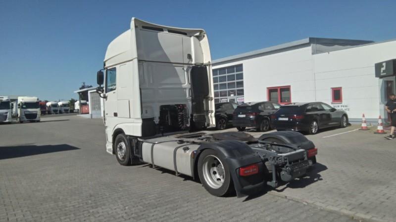 DAF XF 480 FT 4X2 LOW DECK null