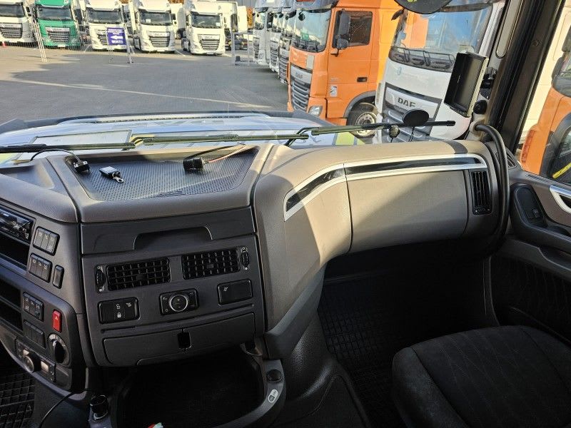 DAF XF 480 FT 4X2 LOW DECK null