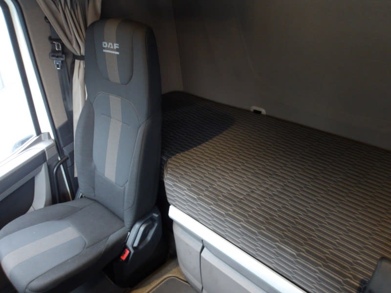 DAF XFn 480 FT 4X2 null
