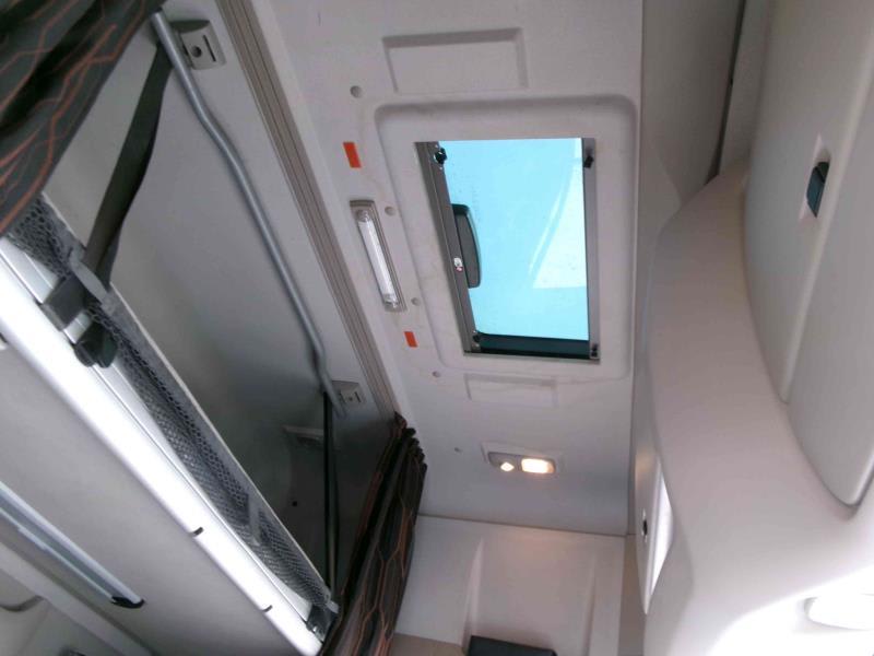 DAF XF 480 FT 4X2 LOW DECK null