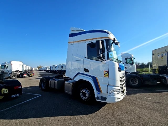 DAF XFn 530 FT 4X2 null