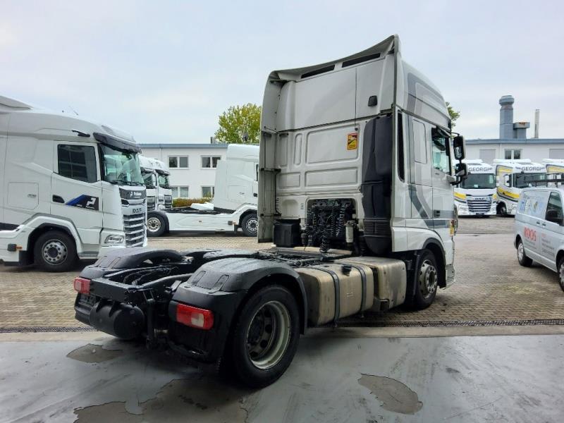 DAF XF 480 FT 4X2 LOW DECK null