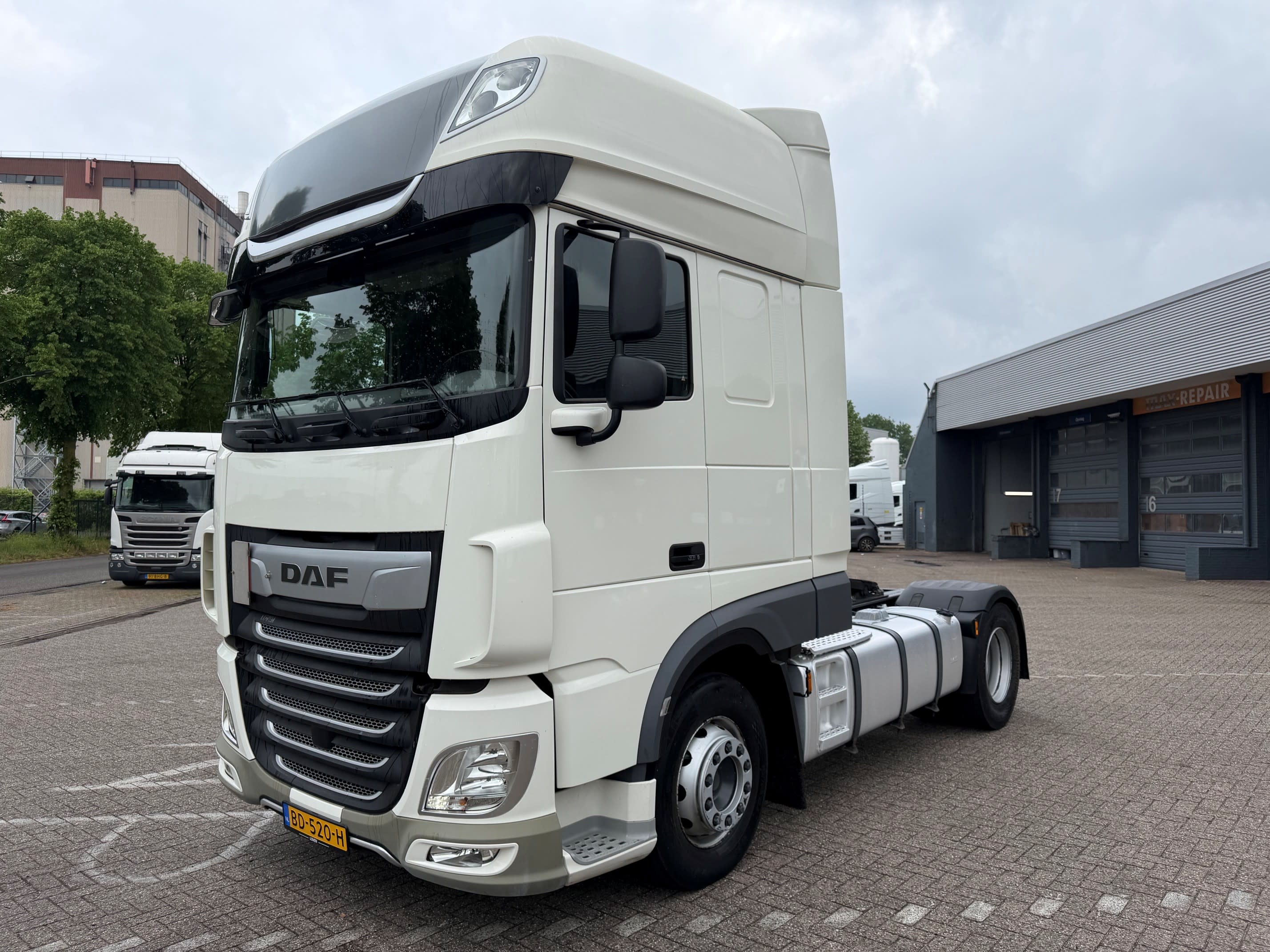 DAF XF 450 FT 4X2 null