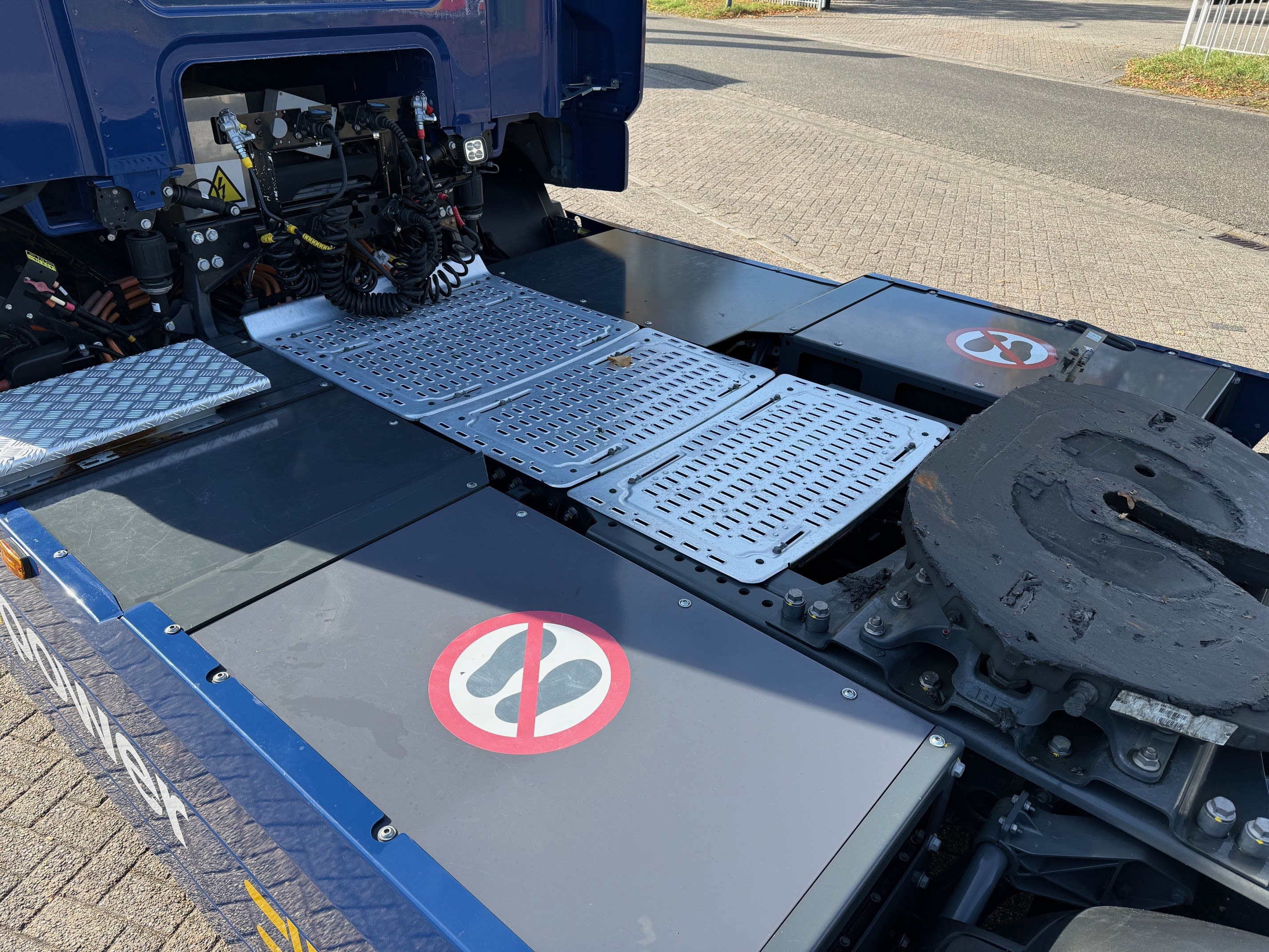 DAF CF 210 FT 4X2 Electric incl. R&M and Battery Warranty null