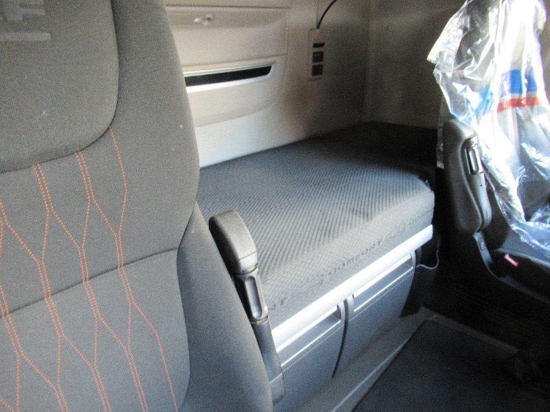 DAF XF 530 FTG 6X2 G null