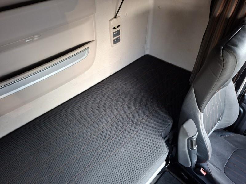 DAF XF 480 FAN 6X2 N null