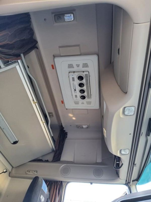 DAF XF 480 FT 4X2 LOW DECK null