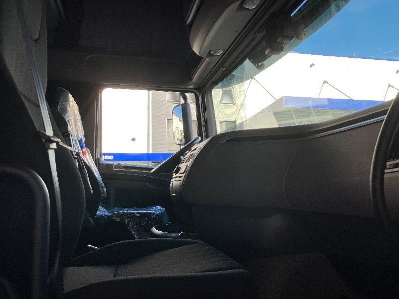 DAF XF 480 FTP 6X2 P null