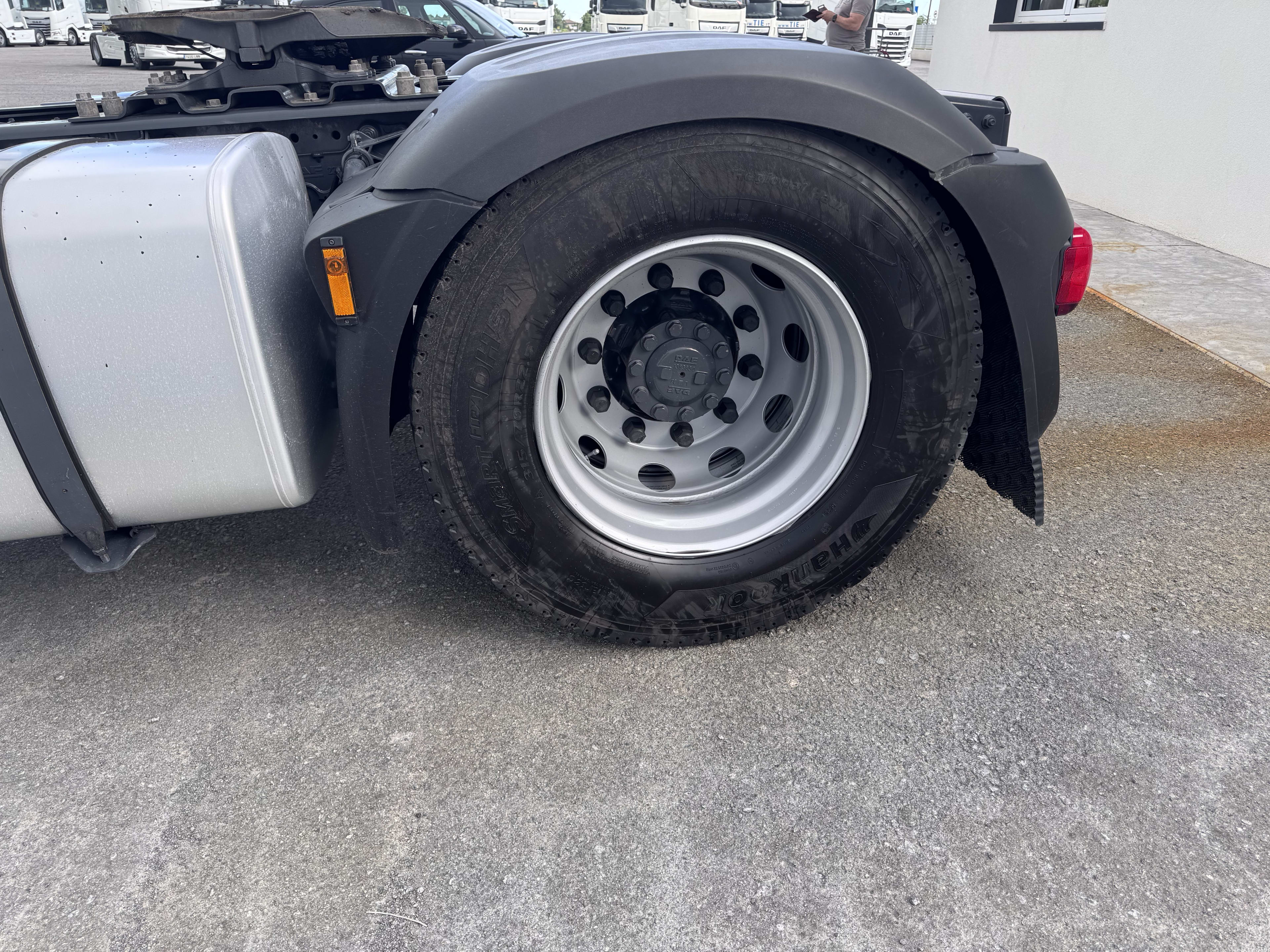 DAF XFn 530 FT 4X2 null