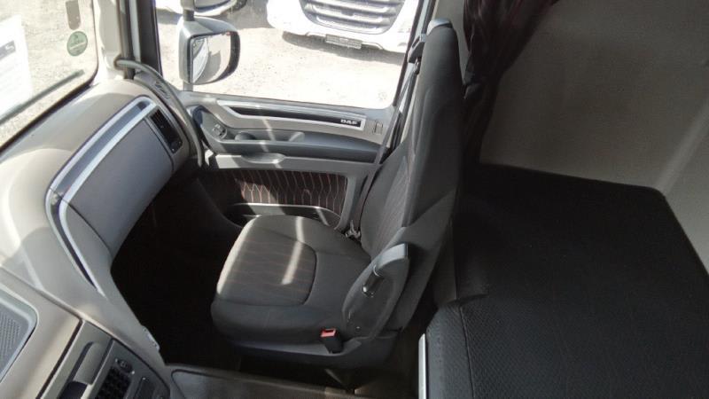 DAF XF 480 FT 4X2 LOW DECK null