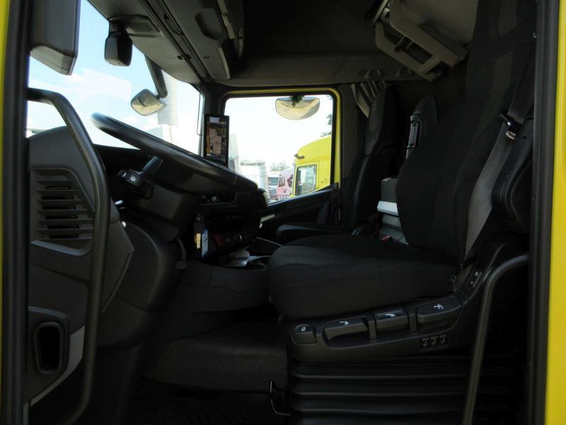 DAF XFn 480 FT 4X2 LOW DECK null