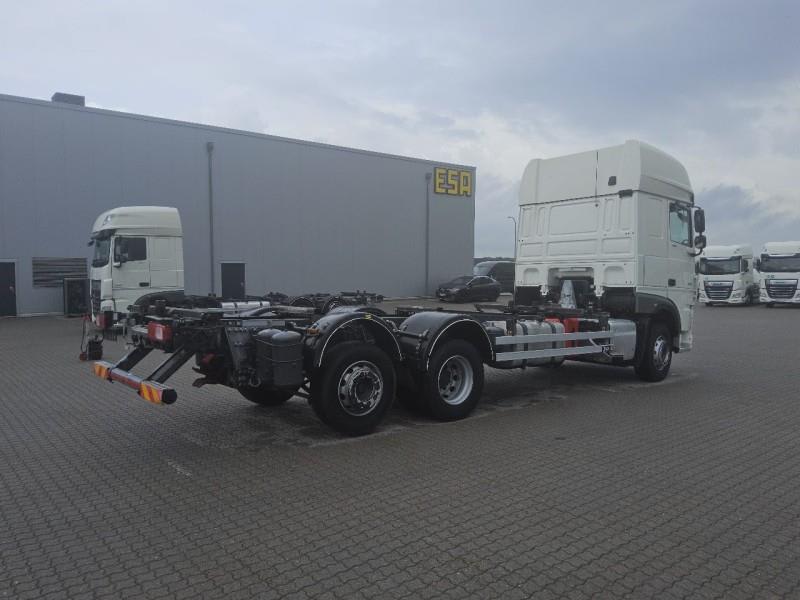 DAF XF 480 FAR 6X2 R null
