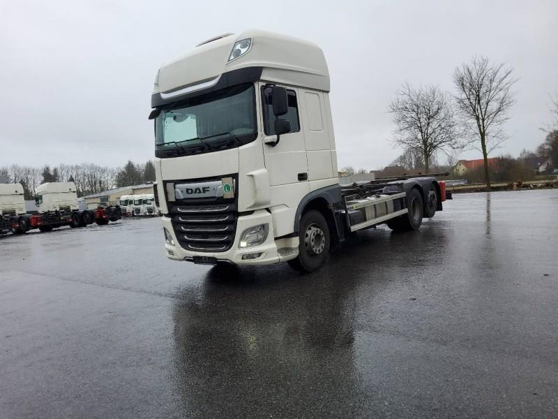 DAF XF 480 FAN 6X2 N Fotos próximamente