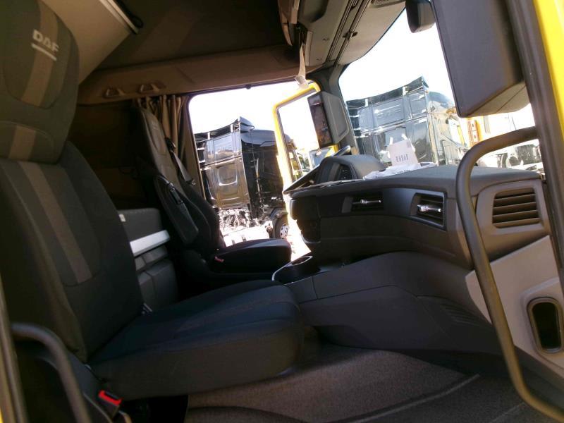 DAF XFn 480 FT 4X2 LOW DECK null