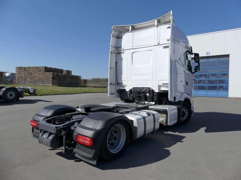 DAF XG 480 FT 4X2 LOW DECK null