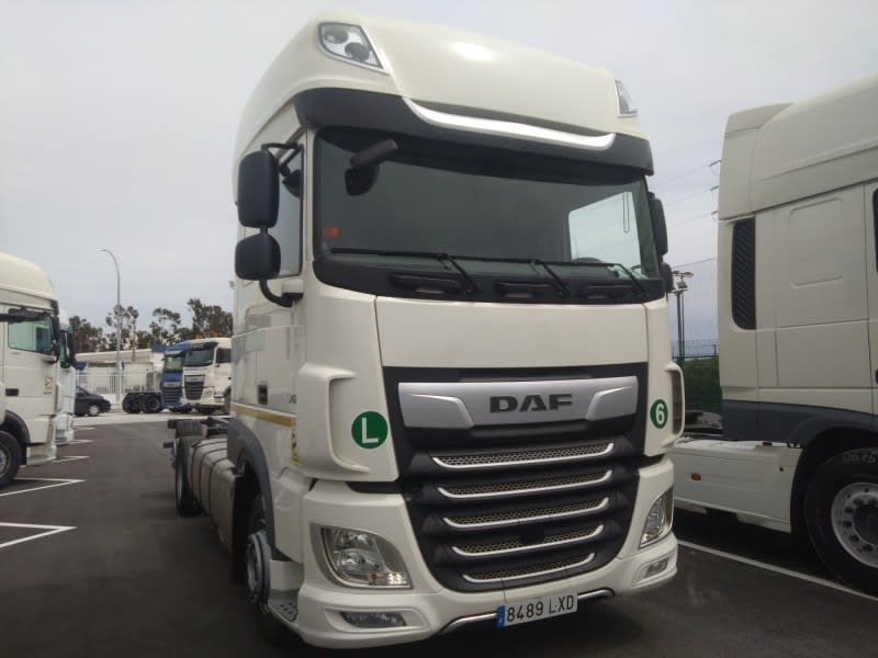 DAF XF 480 FAR 6X2 R null