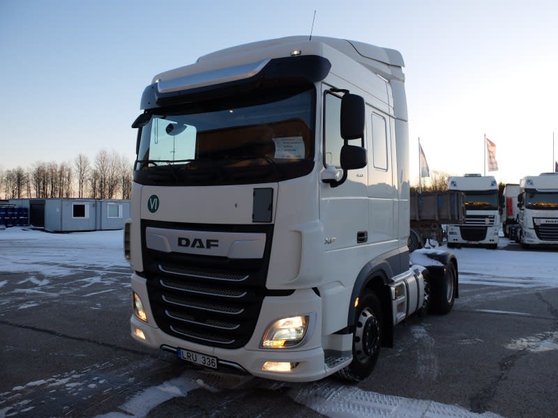 DAF XF 450 FTP 6X2 P null