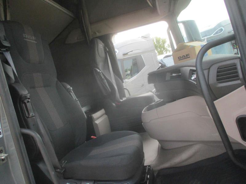 DAF XG 480 FT 4X2 LOW DECK null