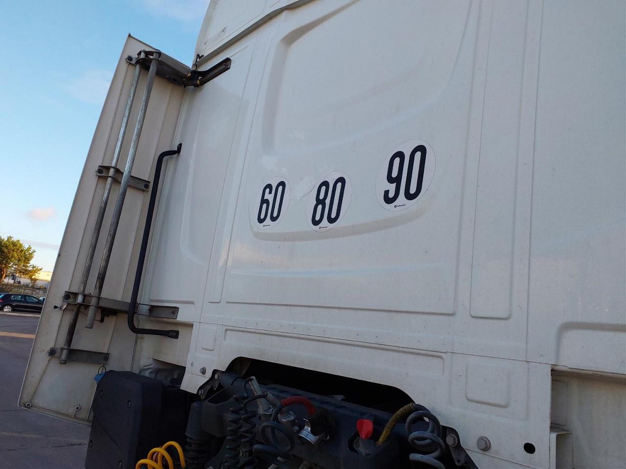 DAF XFn 480 FT 4X2 null